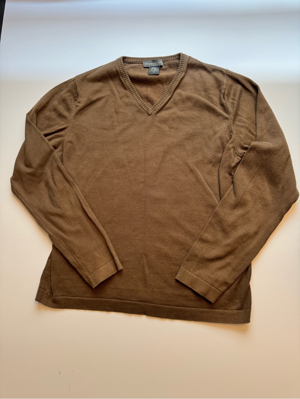 Banana Republic Women's V-Neck Sweater in Brown